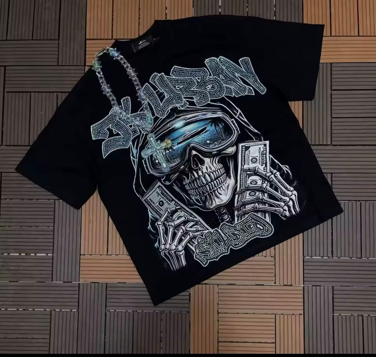 Men’s Streetwear Skull Graphic T-Shirt – Trendy Urban Style